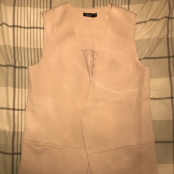 Pink vest - Picture 1 of 2